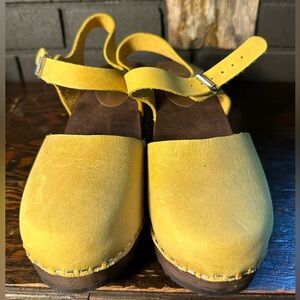 Lotta handmade clogs from Sweden